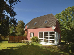Holiday home Bregnestien Bøtøvej